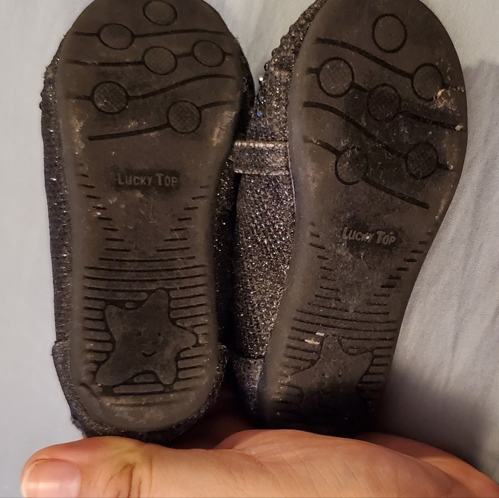Lucky Top Rhinestone Shoes - Picture 5 of 5
